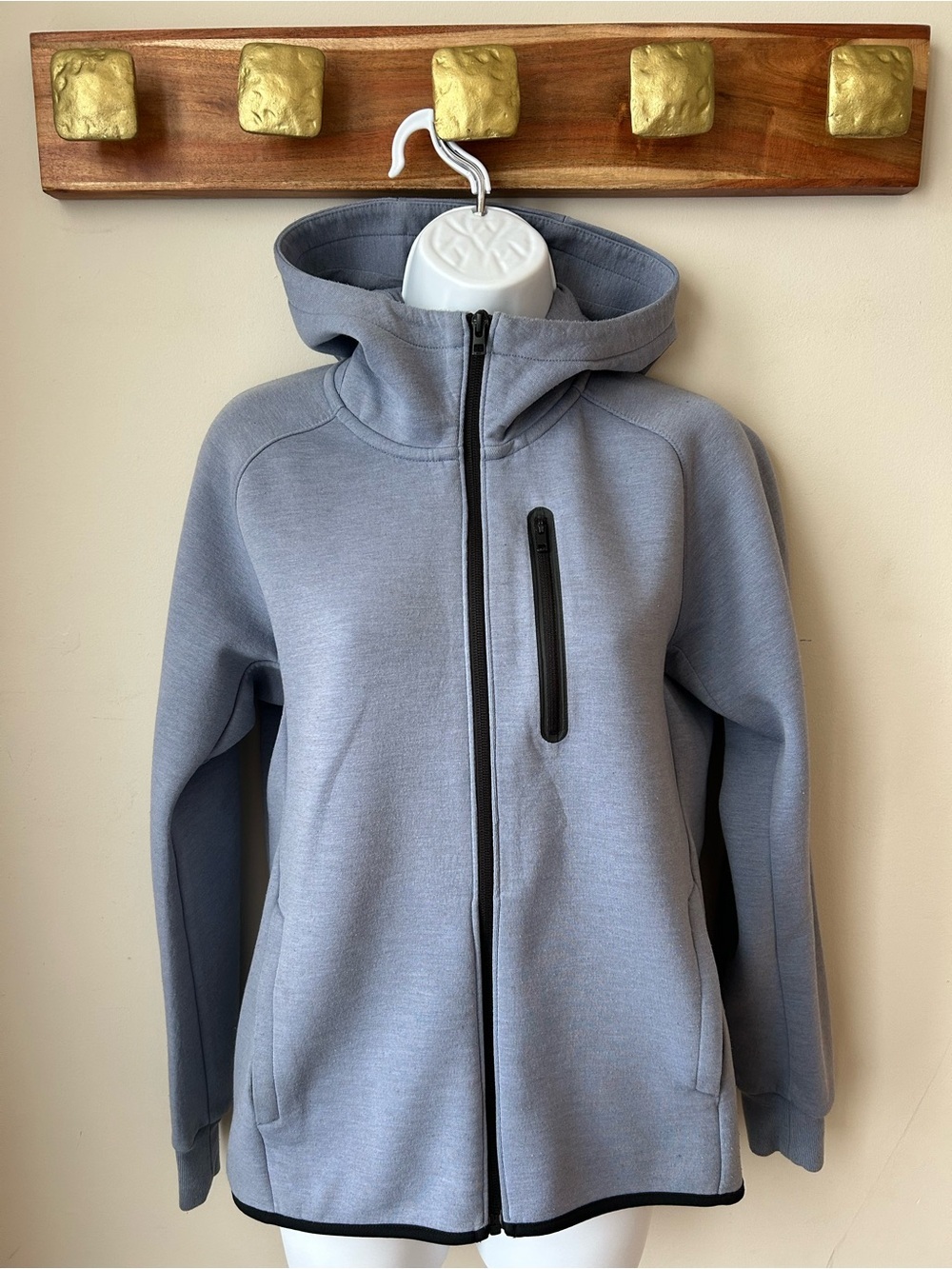 Uniqlo Light Gray Blue Hooded Zip Up Sweatshirt with Black Trim XS
